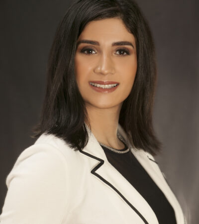 Dr. Farrah Ashhadi-Somehsaraei, DC