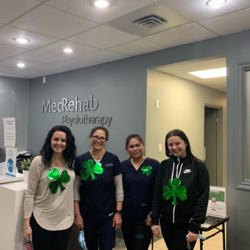 Our-team-medrehab-physical-therapy-on